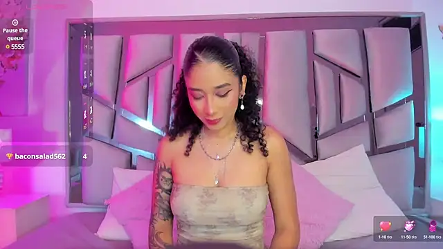  lanna jhonson  online show from 13, 2, 2025