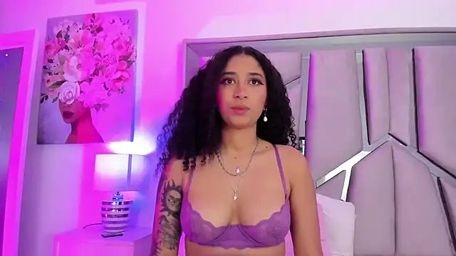  lanna jhonson  online show from 17, 2, 2025