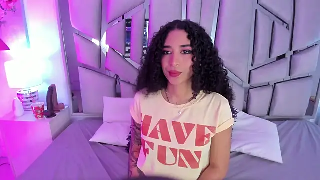  lanna jhonson  online show from 11, 3, 2025