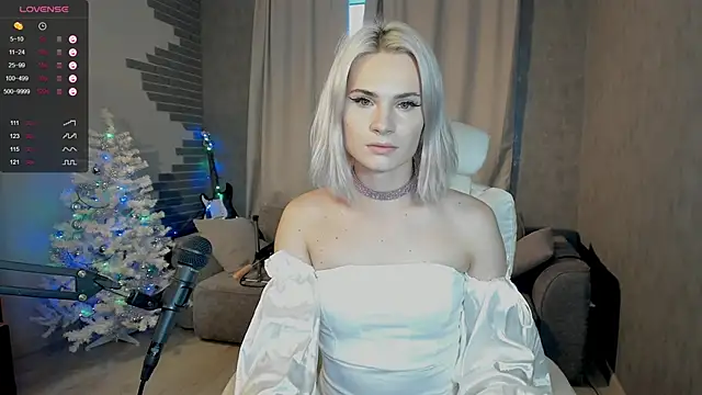 Milena marshmalows online show from 19, 12, 2024