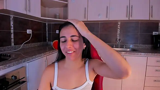 Snapshot of anna_alvarez chatting on 17, 7, 2026 anna alvarez online show from 17, 7, 2026