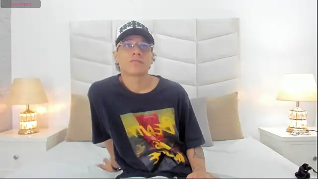 Snapshot of Buda_and_Cataleya_ chatting on 15, 3, 2025 Buda and Cataleya online show from 15, 3, 2025