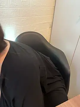 Snapshot of Sophie_Eaton chatting on 15, 1, 2026 Sophie Eaton online show from 15, 1, 2026