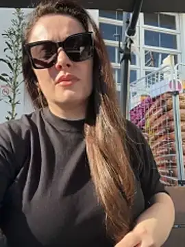 Sophie Eaton online show from 9, 4, 2026