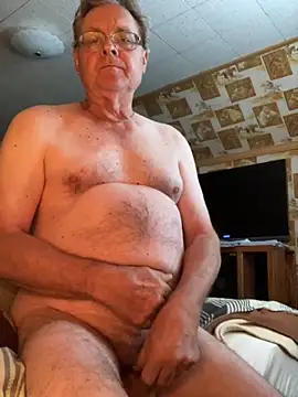 Tonybaloney1972 online show from 6, 10, 2025