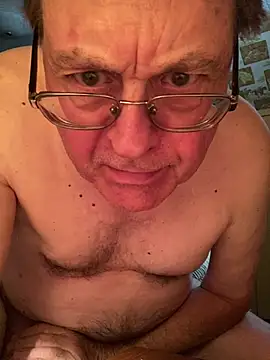 Snapshot of Tonybaloney1972 chatting on 9, 6, 2026 Tonybaloney1972 online show from 9, 6, 2026