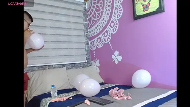 AntonellaAndNoah online show from 9, 1, 2026