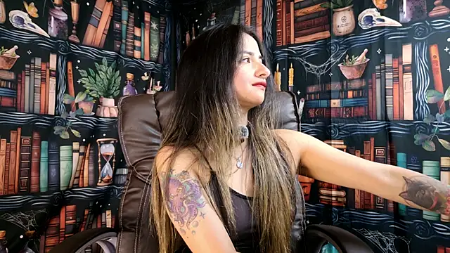 julietta   jackson online show from 10, 4, 2026