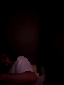 Snapshot of wolfwhite95 chatting on 12, 9, 2025 wolfwhite95 online show from 12, 9, 2025