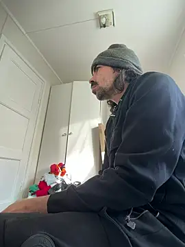 Snapshot of wolfwhite95 chatting on 31, 5, 2026 wolfwhite95 online show from 31, 5, 2026