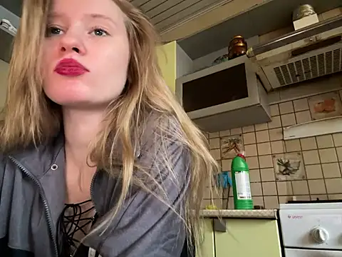 Snapshot of saint_cat25 chatting on 15, 1, 2025 saint cat25 online show from 15, 1, 2025