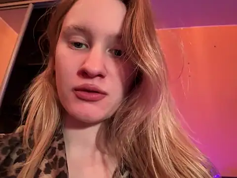 Snapshot of saint_cat25 chatting on 3, 3, 2025 saint cat25 online show from 3, 3, 2025