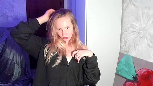 Snapshot of saint_cat25 chatting on 29, 9, 2025 saint cat25 online show from 29, 9, 2025