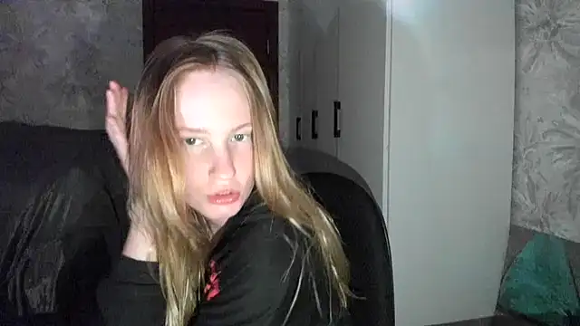 Snapshot of saint_cat25 chatting on 30, 9, 2025 saint cat25 online show from 30, 9, 2025