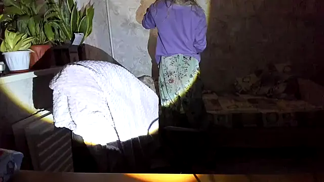 Snapshot of saint_cat25 chatting on 24, 10, 2025 saint cat25 online show from 24, 10, 2025