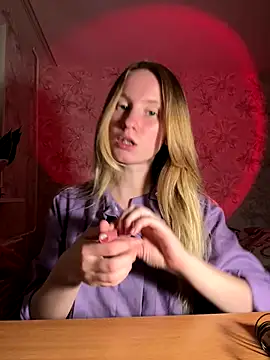 Snapshot of saint_cat25 chatting on 26, 10, 2025 saint cat25 online show from 26, 10, 2025