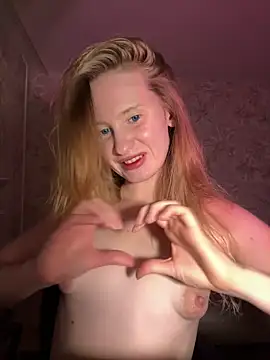 Snapshot of saint_cat25 chatting on 11, 11, 2025 saint cat25 online show from 11, 11, 2025