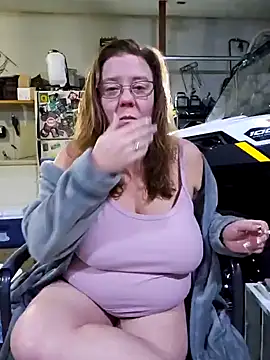 MsShelby40 online show from 10, 12, 2024