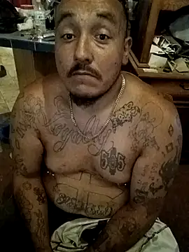 Snapshot of wilsons12 chatting on 28, 9, 2025 wilsons12 online show from 28, 9, 2025