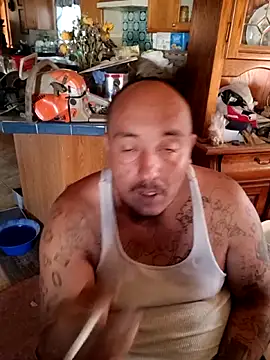 Snapshot of wilsons12 chatting on 30, 10, 2025 wilsons12 online show from 30, 10, 2025