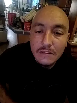 Snapshot of wilsons12 chatting on 5, 11, 2025 wilsons12 online show from 5, 11, 2025