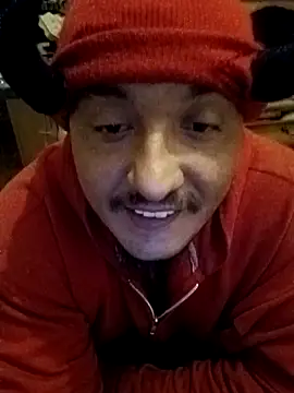 Snapshot of wilsons12 chatting on 22, 11, 2025 wilsons12 online show from 22, 11, 2025