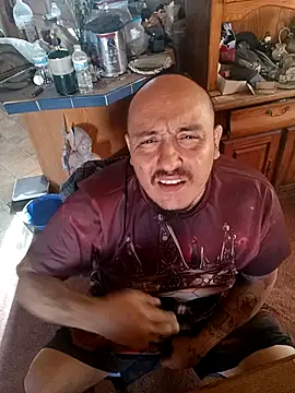 Snapshot of wilsons12 chatting on 2, 12, 2025 wilsons12 online show from 2, 12, 2025