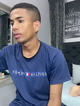 Snapshot of Hotkoljeixxx chatting on 8, 2, 2025 Hotkoljeixxx online show from 8, 2, 2025