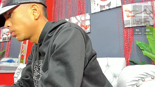 Snapshot of Hotkoljeixxx chatting on 2, 3, 2025 Hotkoljeixxx online show from 2, 3, 2025