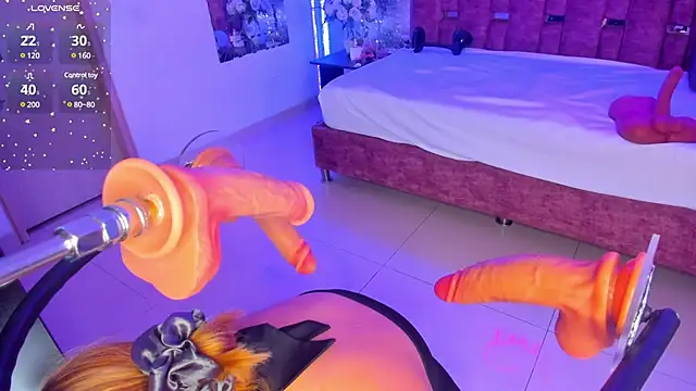 Snapshot of AlessiaDouce chatting on 5, 3, 2025 AlessiaDouce online show from 5, 3, 2025