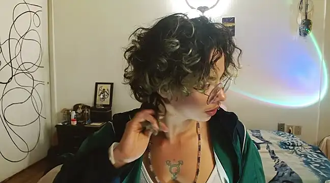 fenixmfx19 online show from 11, 3, 2025