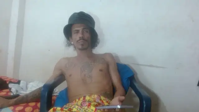 damian bottom bigcock online show from 10, 2, 2026