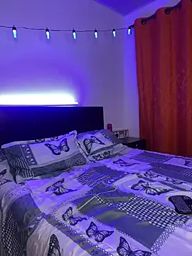 Snapshot of Isa_bel chatting on 10, 12, 2024 Isa bel online show from 10, 12, 2024