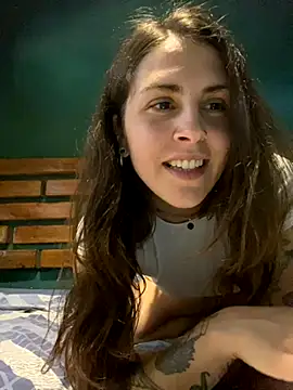 isadelasestrellas online show from 5, 12, 2025