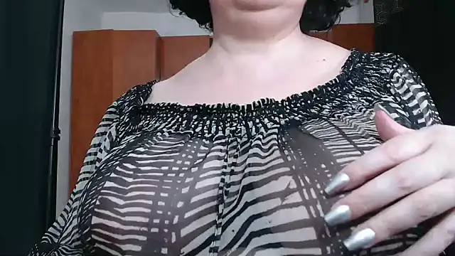  MissJ  online show from 9, 1, 2025