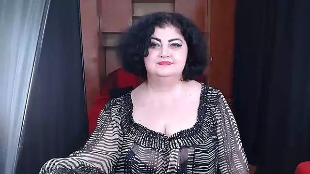  MissJ  online show from 5, 2, 2025