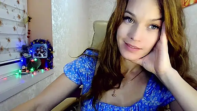 impossibleluna online show from 7, 12, 2024