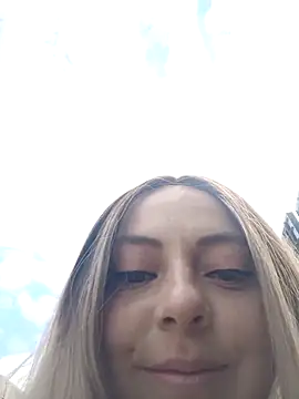 madelaine- online show from 7, 10, 2025