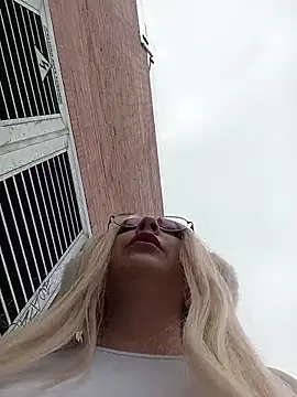 madelaine- online show from 8, 3, 2026