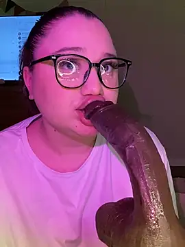 DaisyBooom online show from 23, 2, 2025