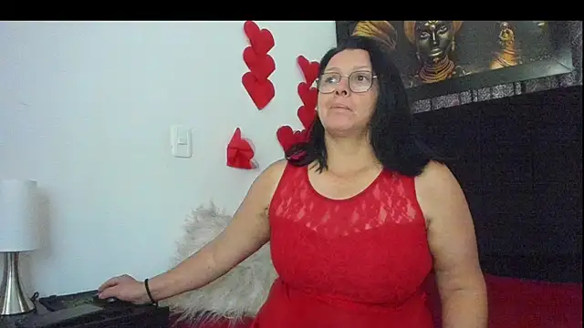 Evaaross 2345 online show from 6, 3, 2025