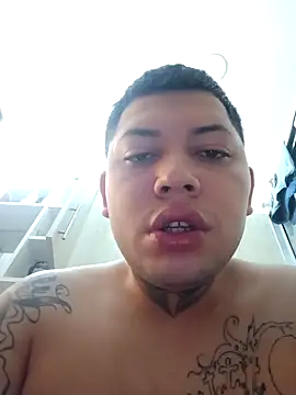 HotBoyJB2000 online show from 3, 2, 2025