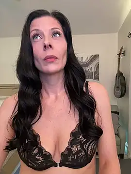 VixenVixie online show from 20, 1, 2025