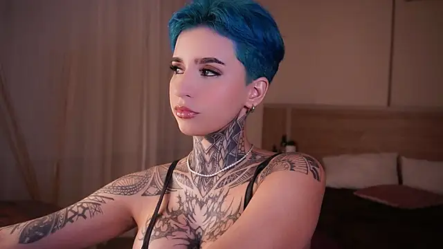 AliceShazaham  online show from 15, 2, 2025