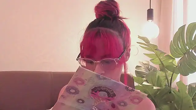 RedMeloddy online show from 22, 2, 2025