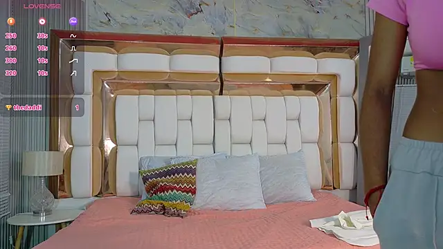 littleebonymommy online show from 1, 10, 2025