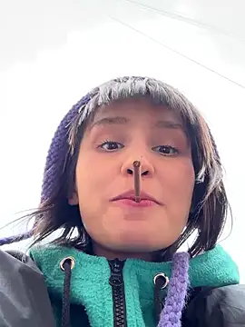 bigbabykiki online show from 27, 2, 2025