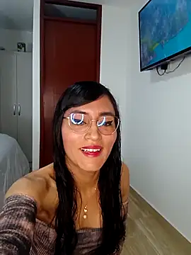 SophieBaker   online show from 12, 3, 2025