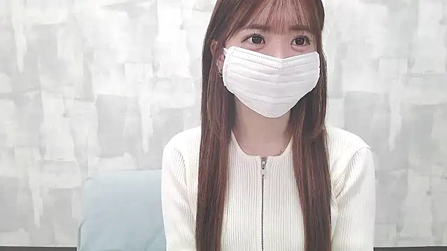 LOVE MOMO LOVE online show from 13, 11, 2025