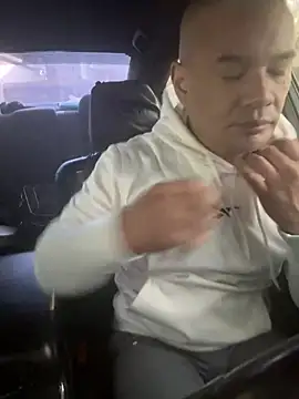 Snapshot of EatMyCake831 chatting on 6, 1, 2025 EatMyCake831 online show from 6, 1, 2025